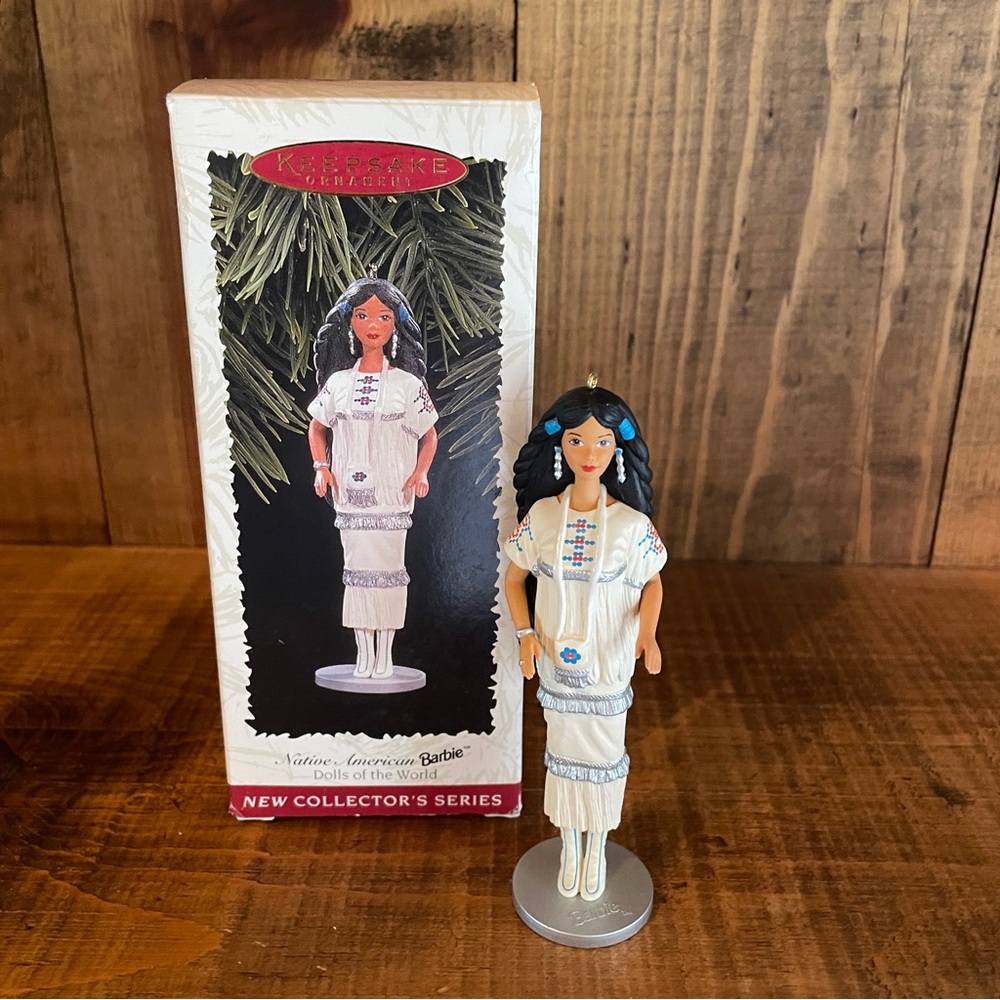 1996 Hallmark Barbie Native American Ornament DOLLS OF THE WORLD Never displayed